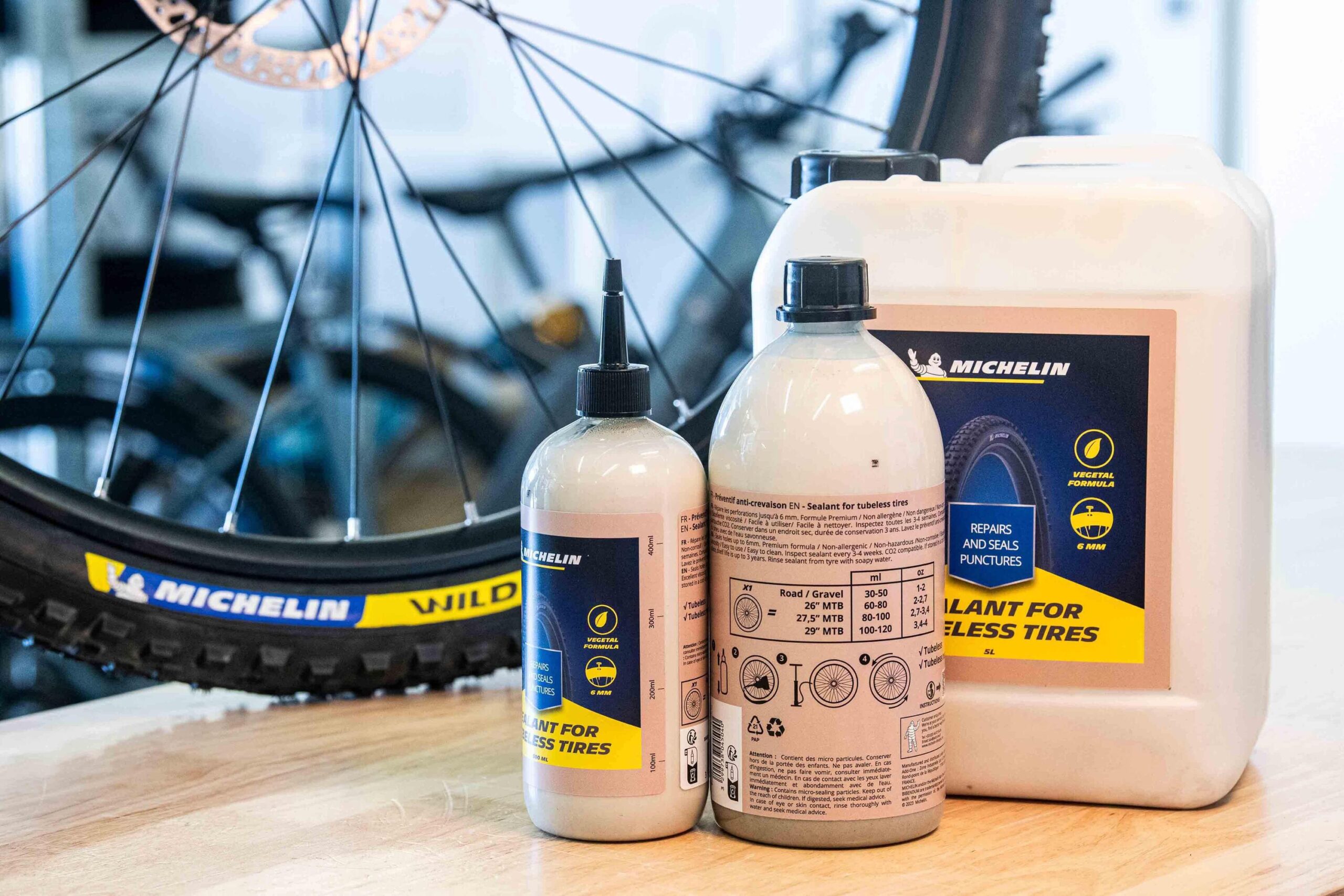 Vélo électrique Wallke H7 AWD 2000W double moteur Bike à enjambement 60AH batterie Samsung 20 pouces VTT Shimano 7 vitesses-Blanc