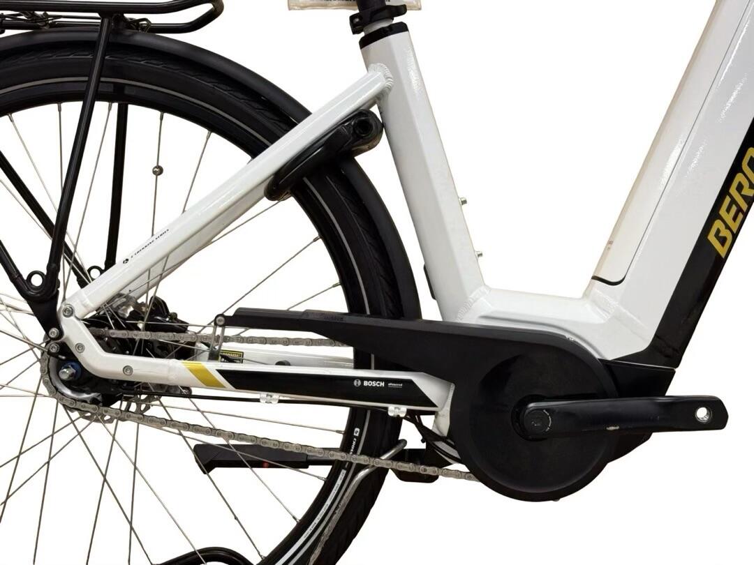 Vélo hollandais dame 28″ Royal Dutch monovitesse blanc Hollandia
